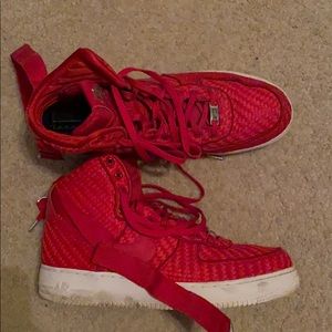 Nike Air Force One LV8